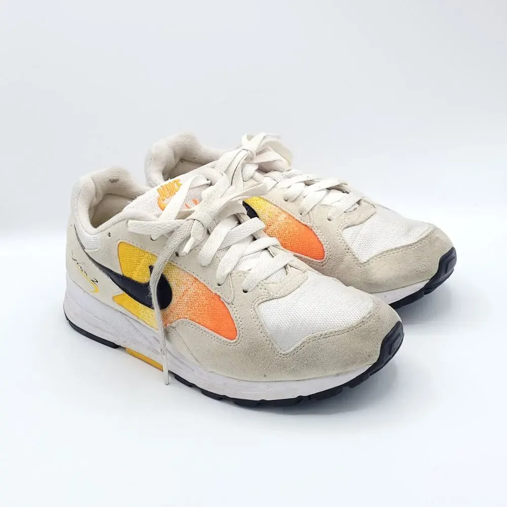 Nike air skylon ll  White Black amarillo AO4540-101 women's size 7.5
